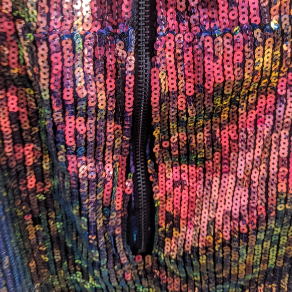 Rose Gold/Green Iridescent Ombre One Shoulder Sequin Bodycon Dress - Picture 7 of 8